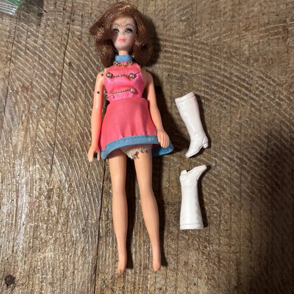 Topper Dawn doll Majorette Connie w/clothes - Picture 1 of 3